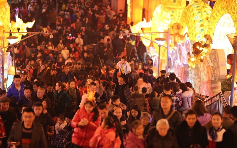 第二十二届自贡国际恐龙灯会3月13日圆满落幕