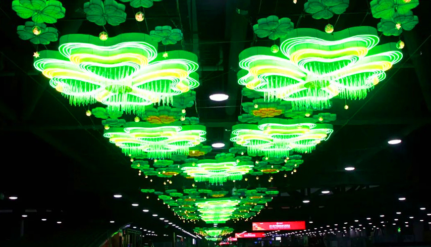 第三届进博会，“中国灯城”准备好了！26组自贡彩灯试灯成功！