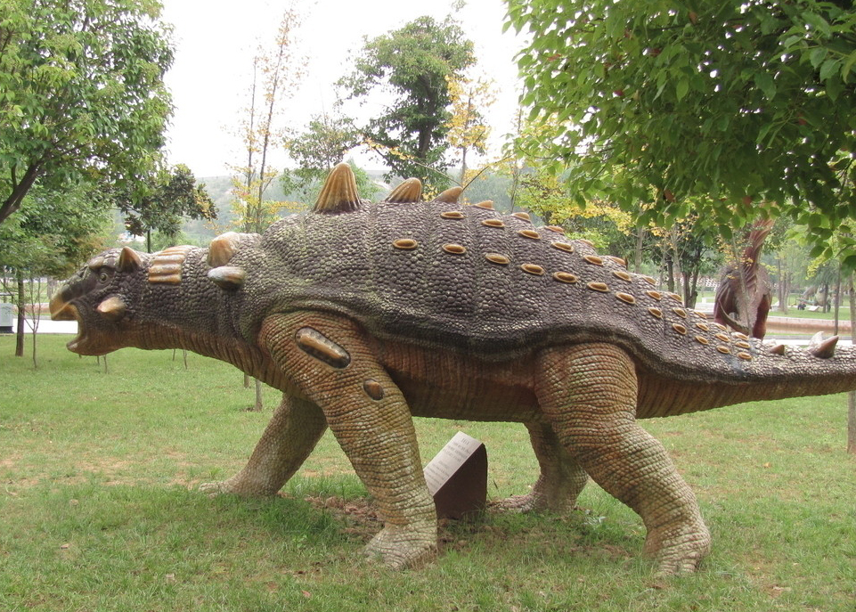 甲龙玻璃钢恐龙仿真模型